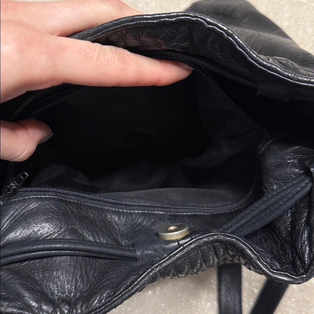 Vintage Bally Black Quilted Leather Shoulder Bag - Picture 11 of 15